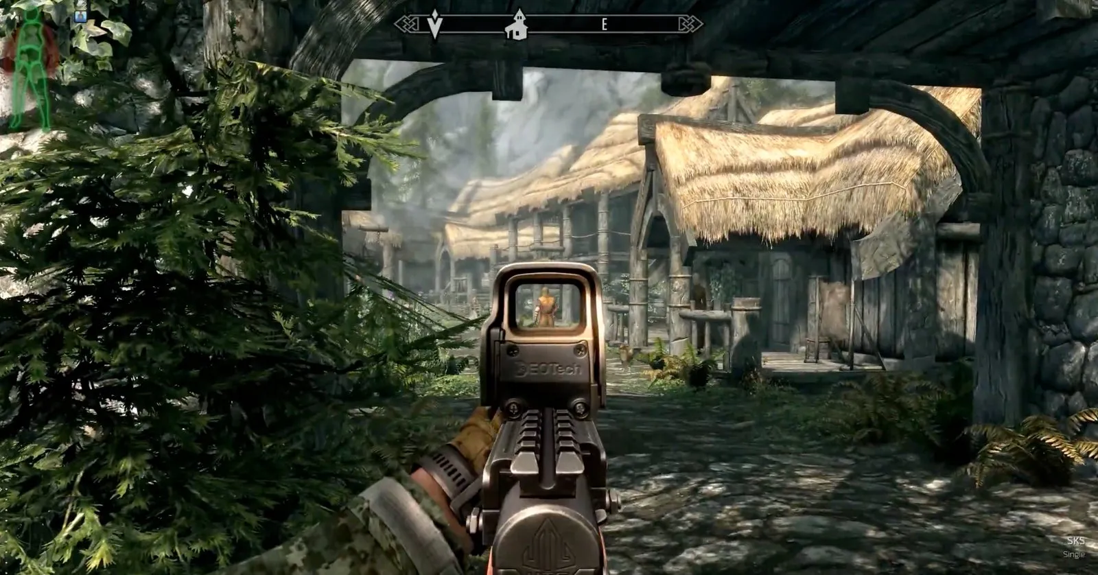 Вид от первого лица с прицелом EOTech в деревне Skyrim