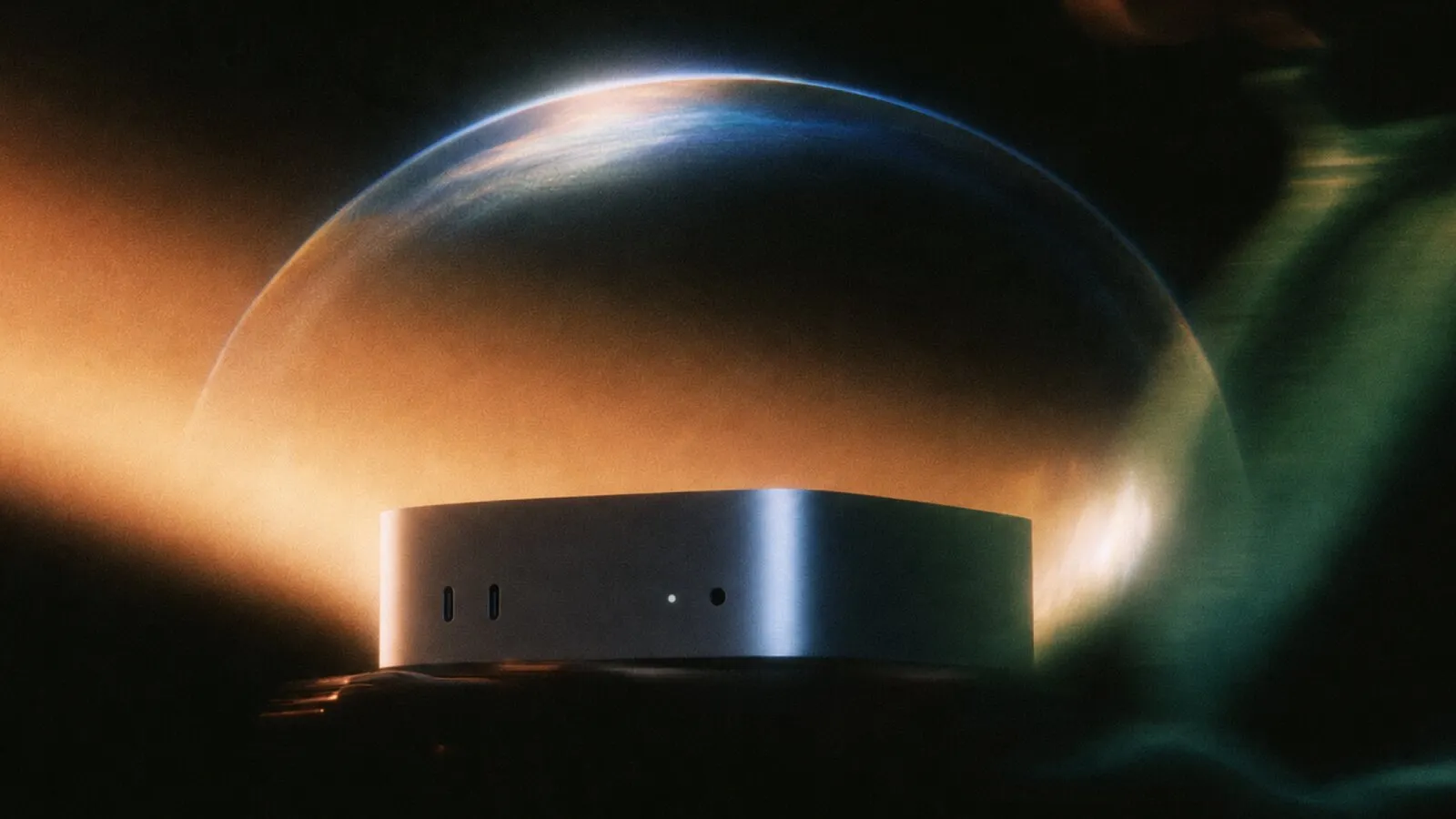 Mac mini под прозрачным куполом, обложка анонса локального Perplexity Computer