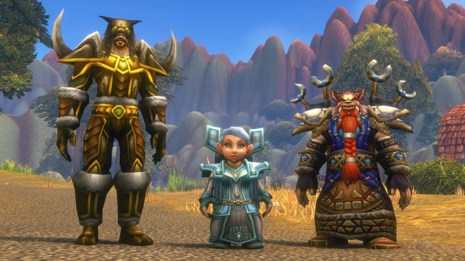 Таурен, гномка и дворф в World of Warcraft: Forever