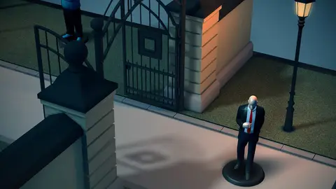 Hitman GO: скриншот 2